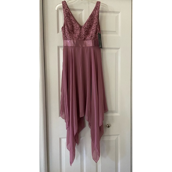 Ever Pretty Women Double V-Neck Mauve Flowy dress size S/4 - Picture 2 of 16